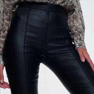 NWT LEATHER LOOK LEGGINGS / ELASTIC SUPER SKINNY